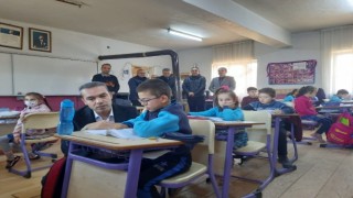 Kaymakam Çiçek: ”Bütün okullarımızda eğitimle ilgili her türlü desteği vermeye hazırız”