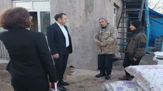 Kaymakam Partal yangın yerinde incelemelerde bulundu