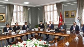 Kaymakamlar, Vali Mahmut Çuhadar başkanlığında toplandı
