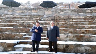 Kayseri Valisi Çiçekten Zincidere Mesire Alanına övgü