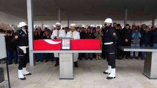 Kazada hayatını kaybeden polis memuru son yolculuğuna uğurlandı
