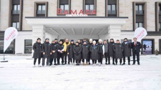 Kazakistan Short Track Milli Takımı, dünya kupasına Erzurumda hazırlanıyor