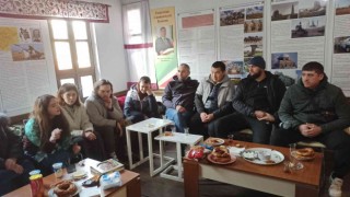Kazan Tatarları kaynaştırma kahvaltısında bir araya geldi