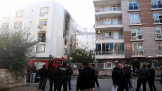 Kedisi yangında telef olan genç kız gözyaşlarına boğuldu