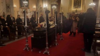 Kilise lojmanında çıkan yangında hayatını kaybeden Jozefin Ekmekçioğlu için tören düzenlendi