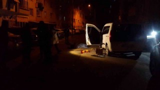 Kırklarelinde aracına binerken tüfekle vurulan kişi hayatını kaybetti