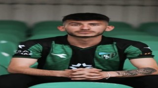 Kocaelispor, genç oyuncuyla 4.5 yıllık sözleşme imzaladı