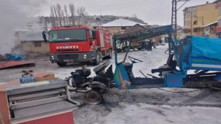Köy fırını alev alev yandı
