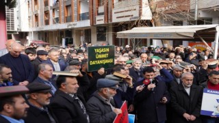 Küçükçekmecede Kuran-ı Kerimin yakılmasına tepki eylemi düzenlendi
