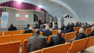 Kuluda muhtarlara Aile Okulu projesi çerçevesinde eğitim verildi