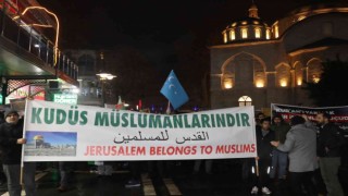 Malatyalılar Kuran-ı Kerim yakılmasını protesto için yürüdü