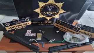 Manisada 17 adrese uyuşturucu operasyonu: 17 gözaltı