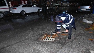 Manisada birimler yağışa karşı teyakkuza geçti