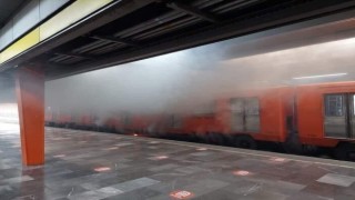 Meksikada metronun vagonu alev aldı
