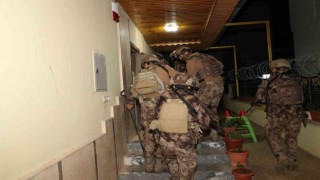 Mersin Tarsusta dolandırıcılık operasyonu: 24 gözaltı