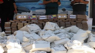 Mersinde 5 bin 878 operasyonda, 1 ton 25 kilogram uyuşturucu ele geçirildi