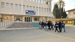 Mersindeki DEAŞ operasyonu: 3 tutuklama