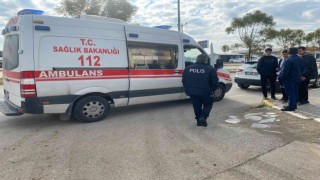 Motosiklet ile kamyonet çarpıştı, 1 öğrenci yaralandı