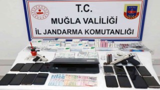 Muğla jandarmasından ‘Kökünü kurutma operasyonu