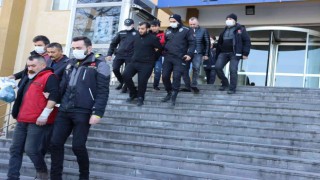 Narkotik ekipleri uyuşturucu tacirlerine göz açtırmıyor: 8 gözaltı