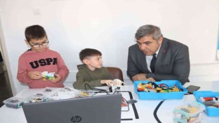Öğrenciler Kendin Yap Atölyelerinde kendilerini geliştiriyor