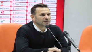 Okan Buruk: “İki kulvarda da hedefimize ulaşacağız”