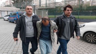 Okulda annesini öldüren çocuk ile babası adliyeye sevk edildi