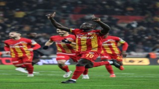 Olivier Kemen üçüncü golünü attı