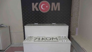 Osmanlı ve Roma dönemlerine ait yüzlerce tarihi eser ele geçirildi: Aralarındaki o mühür dikkat çekti