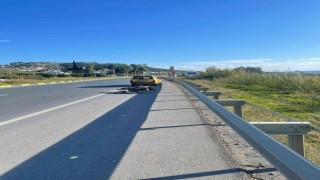 Otomobil ile çarpışan motosikletin sürücüsü ağır yaralandı
