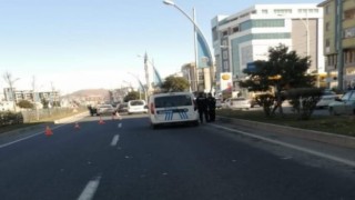 Otomobilin çarptığı 10 yaşındaki çocuk ağır yaralandı