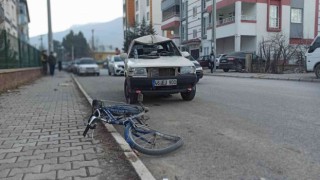 Otomobilin çarptığı bisikletli ağır yaralandı