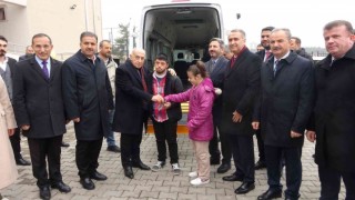 Özel öğrenciler için tam donanımlı servis aracı