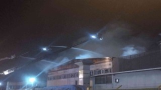 Pendikte cam plastik fabrikasındaki yangın kontrol altına alındı