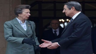 Prenses Anne, KKTCde Rum Yönetimi Başkanı Anastasiadis ile görüştü