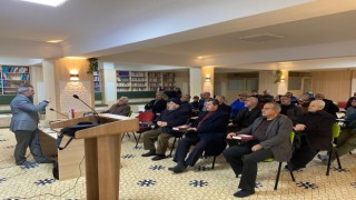 Prof. Dr. Parlak: “İslam savaşla değil barış ile yayılabilir”