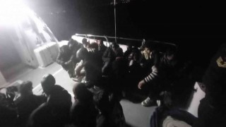 Radarla tespit edilen 40 düzensiz göçmen yakalandı