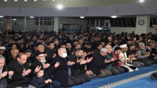 Regaib Kandilinde Terzibaba Camii doldu taştı