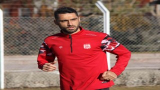 Rıza Çalımbay: “Sol bek almadan Uğur Çiftçiyi bırakma şansımız yok”