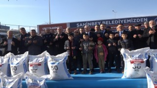 Şahinbeyden hayvan yetiştiricilerine 7 bin ton yem desteği