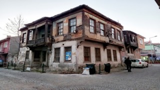 Sahipsiz tarihi evler turizme kazandırılmayı bekliyor