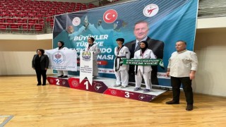 Sakarya Büyükşehirli sporcu Taekwondodo Türkiye üçüncüsü oldu