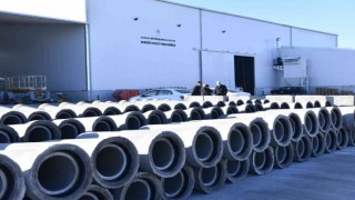 Samsunda kurulan kilit parke ve beton boru tesisi seri üretime geçti