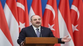 Sanayi ve Teknoloji Bakanı Varank: ABD yapımı HIMARS çoklu roketatar sistemlerine alternatif ürünleri Türkiyede üretiyoruz