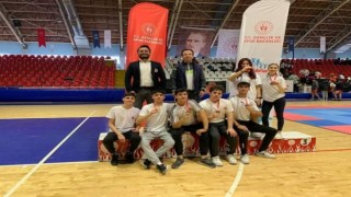 Sarıgöllü öğrenciler kick-boksta Manisa Şampiyonu oldu