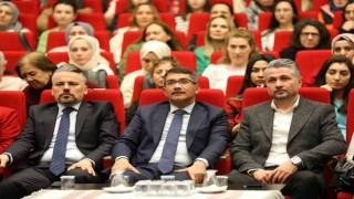 Şehzadeler Belediyesinden “İyi hissetmek, kötü duygulardan arınmak” konulu seminer