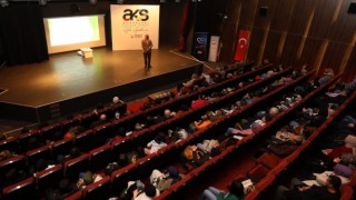 Senai Demirci OKMde sevenleriyle buluştu
