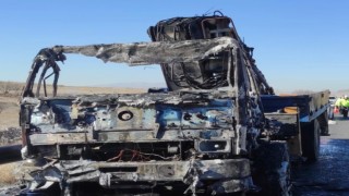 Seyir halindeki vinç küle döndü