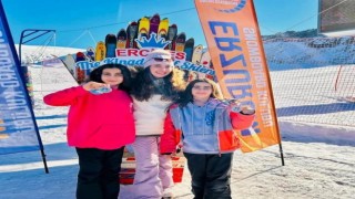 Sivaslı kayakçılar Kayseride derece yaptı