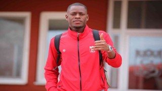 Sivasspor kafilesi kupa maçı için Kayseriye gitti